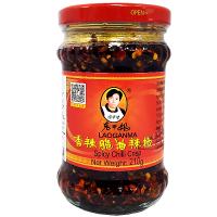 Соус острый с хрустящим перцем чили Spicy Chilli Crips, 210 г
