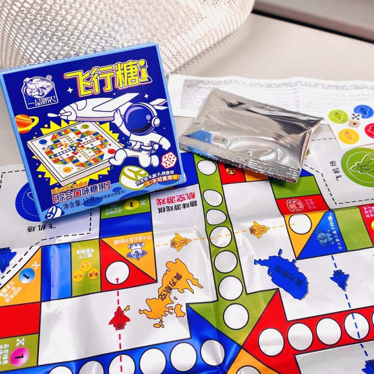 Конфеты космонавт+настольная игра,12 гр.