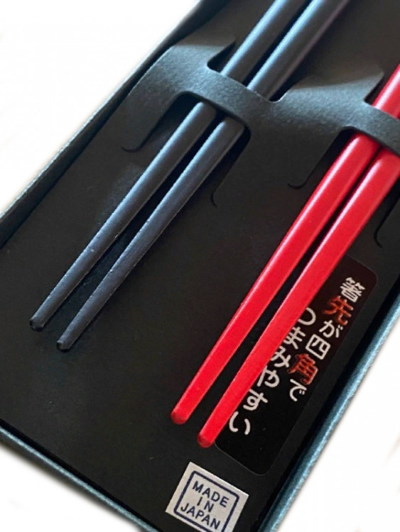 Палочки для еды в подарочной упаковке (черн/крас) Tanaka, 2 пары