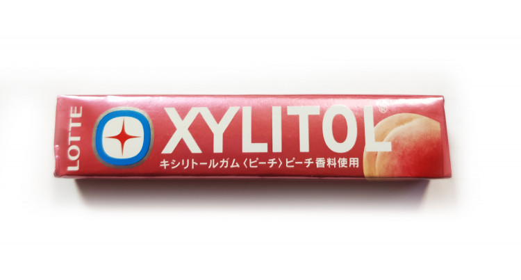 Жевательная резинка Xylitol персик, 21 гр
