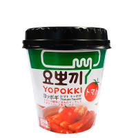 Рисовые палочки Токпокки с томатным соусом, 120 гр